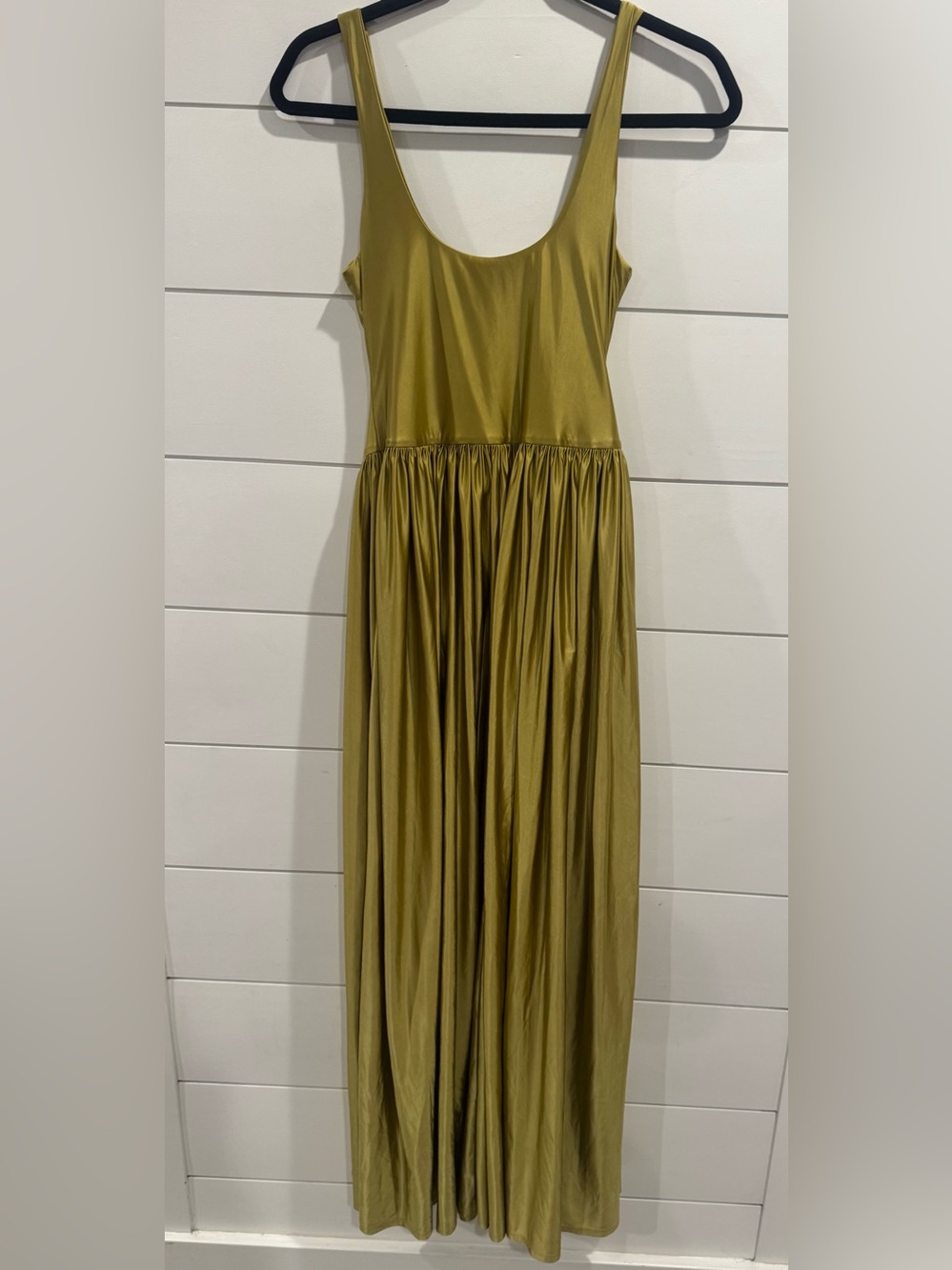 Delfi Collective Olive green Oriana satin basque waist maxi dress - Picture 9 of 10
